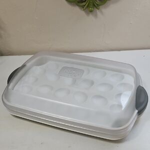 Pampered Chef Chillzanne Rectangle Server Deviled Egg Tray